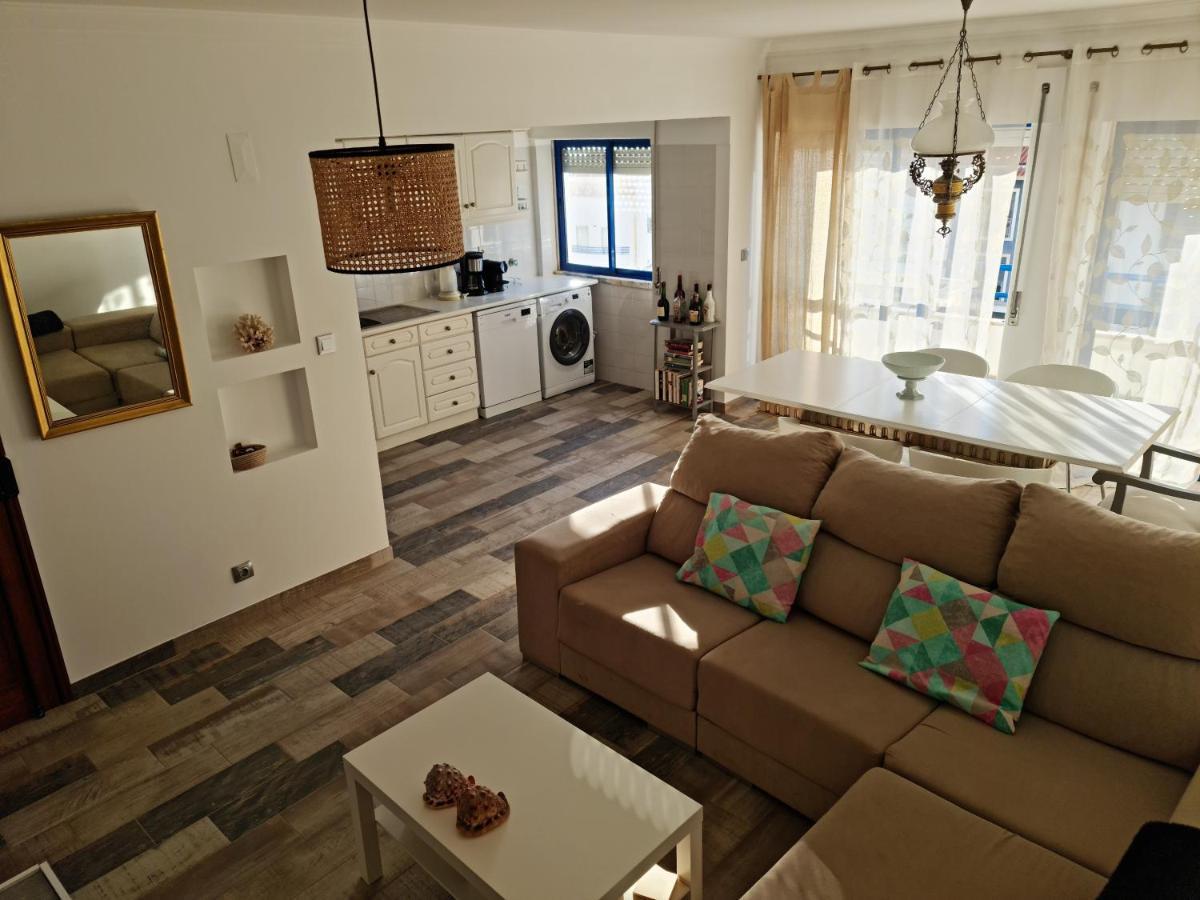 Апартаменты Sunset Surf House With Sea View Эрисейра Экстерьер фото